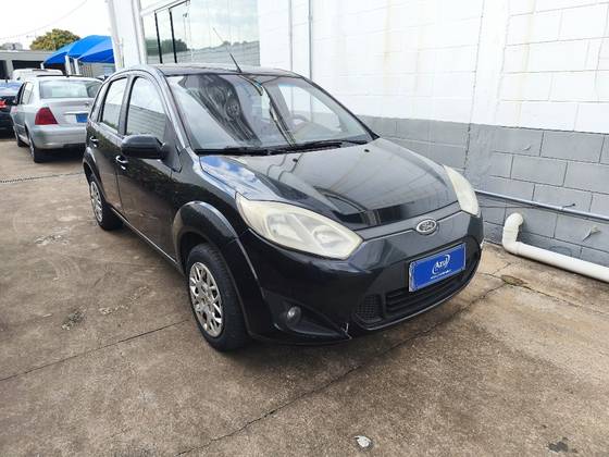 FORD FIESTA 1.0 ROCAM HATCH 8V FLEX 4P MANUAL FORD FIESTA 1.0 ROCAM HATCH 8V FLEX 4P MANUAL
